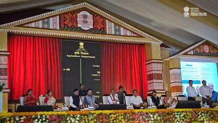 21 Knowledge Centres launched in Assam to empower farmers with tech-driven agri insights. 

#FarmersFirst #AgriGOI