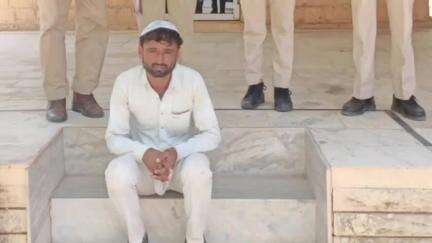 लोहावट: ऑपरेशन अखरोट के तहत लोहावट पुलिस की कार्रवाई, मैषनरी स्टोन से भरा ट्रैक्टर मय ट्रॉली जब्त, एक आरोपी गिरफ्तार