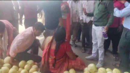 राजनगर: बमीठा ब्रिज के नीचे ऑटो टेक्सी पलटी, तीन लोग घायल, खजुराहो रेफर