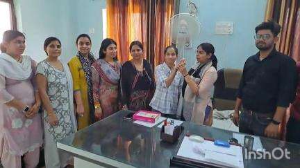 चरखी दादरी: HBSE ने दसवीं कक्षा का परिणाम घोषित किया, च.दादरी जिले की अक्षिता और रमा ने संयुक्त रूप से तीसरा स्थान प्राप्त किया