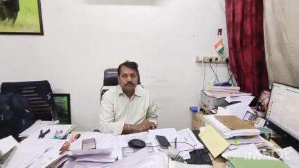 कर्वी: क्षेत्रीय पर्यटन अधिकारी ने बताया कि तुलसी जन्मभूमि राजापुर का होगा सर्वांगीण विकास, जल्द लगेगी संत तुलसीदास की मूर्ति