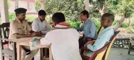 पूर्णिया पूर्व: पूर्णिया जिले के विभिन्न थानों में जनता दरबार का आयोजन, भूमि विवाद मामलों का किया गया निष्पादन