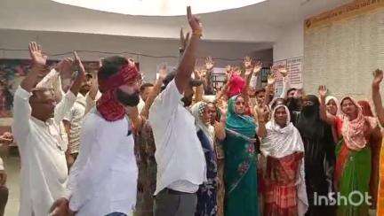 शिकोहाबाद: शिकोहाबाद तहसील में समाधान दिवस का आयोजन, जलभराव की समस्या को लेकर सैकड़ों लोगों ने उठाई आवाज #jansamasya