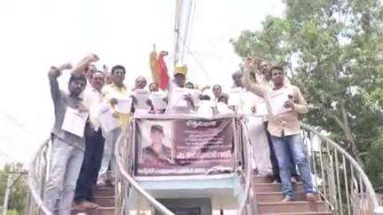 అభివృద్ధి పేరుతో జరుగుతున్న పర్యావరణ వినాశనాన్ని కేంద్రం వెంటనే ఆపాలి : ఆదివాసి పోరాట హక్కుల సంఘీభావ వేదిక