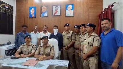 टिहरी: एसएसपी आयुष अग्रवाल ने थाना मुनिकीरेती के डेक्कन वैली में हुई गोलीकांड की हत्या का किया खुलासा, शूटर को किया गिरफ्तार