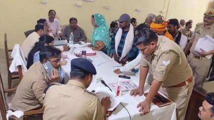 कौंच: कोंच तहसील में एडिशनल एसपी और एसडीएम की मौजूदगी में संपूर्ण समाधान दिवस का आयोजन, 19 फरियादियों ने दर्ज कराई शिकायतें