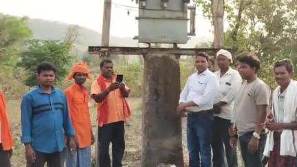 किस्को: सीरम सांगोडीह में भाजपा जिला अध्यक्ष मनीर उराँव के प्रयास से लगा ट्रांसफार्मर, महामंत्री शुकुल राम ने किया उद्घाटन