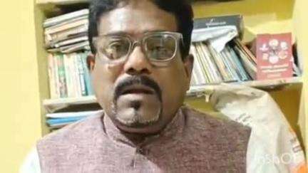 भद्रावती: रेती उपलब्ध करण्यासाठी मंत्री बावनकुळे यांच्याशी बैठक;
आदिवासी विकास परिषदेचे महासचिव तिराणीक यांची माहिती