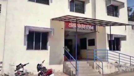 હાંસોટ: ઉતરાજ ગામ પાસે આવેલ અજાણ્યા વાહન ચાલકે બાઈક સવારને ટક્કર મારતા તેનું ત્રીજા દિવસે ટૂંકી સારવાર દરમિયાન કરુણ મોત નીપજ્યું