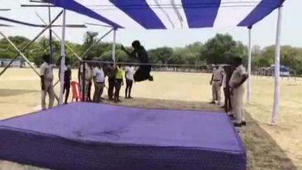 जगदीशपुर: मारवाड़ी कॉलेज मैदान में लंबे समय से प्रशिक्षित ग्रहरक्षा वाहिनी होमगार्ड की बहाली प्रक्रिया का शुभारंभ