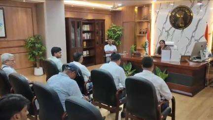 धनबाद/केंदुआडीह: धनबाद के समाहरणालय में उपायुक्त ने कर सुरक्षा समिति की बैठक की अध्यक्षता की