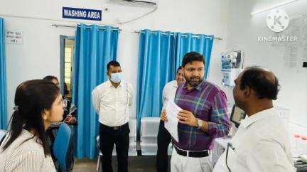 खूंटी: उपायुक्त ने सदर अस्पताल का निरीक्षण किया