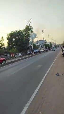 Itarsi bijali office Ke Samne aag lagi DP mein Ek durgatna hone se bache