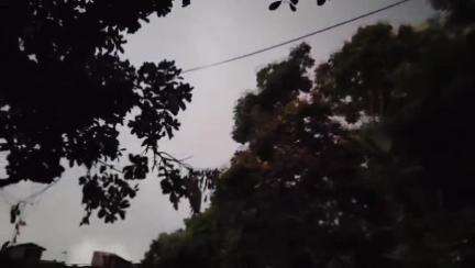 বারাবনী: এক সপ্তাহ পর আসানসোলে বজ্রবিদ্যুৎ সহ বৃষ্টি, বিদ্যুৎ পরিষেবা বিচ্ছিন্ন