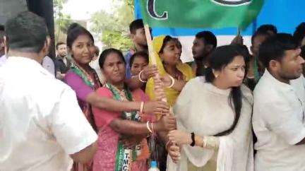 পুরাতন মালদা: তৃণমূলের যোগদান নিয়ে পাল্টা প্রতিক্রিয়া বিজেপির,তৃণমূলে কেউ যায়নি আট মাইল থেকে বললেন বিধায়ক গোপাল চন্দ্র সাহা