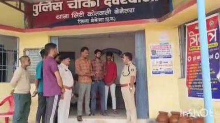 बेरला: बेमेतरा के वरिष्ठ पुलिस अधीक्षक रामकृष्ण साहू ने देवरबीजा पुलिस चौकी का किया आकस्मिक निरीक्षण