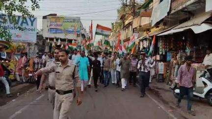 आपरेशन सिंदूर की कामयाबी ,बीजेपी ने निकली तिरंगा यात्रा

 केंदीय मंत्री ,विधायक  बीजेपी नेता कार्यकर्ता सहित सर्वे समाज