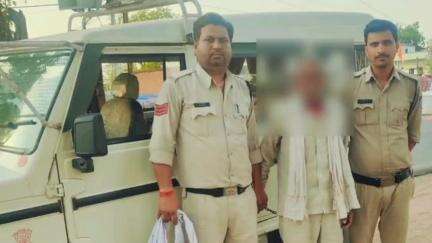 बिजावर: गुलगंज थाना पुलिस ने नदी के पुल के नीचे मिले अज्ञात शव मामले में हत्या के फरार ₹5000 के इनामी 2 आरोपियों को गिरफ्तार किया