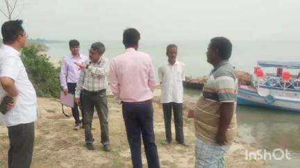 মানিকচক: গোপালপুরে নদী ভাঙ্গন ও ভাঙ্গন রোধের কাজের যাবতীয় বিষয় পরিদর্শনে মহকুমা শাসক