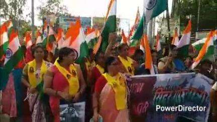 कहरा: वीर कुंवर सिंह चौक से सेना के सम्मान में महिला संगठनों ने निकाली सिंदूर गौरव यात्रा, बड़ी संख्या में महिलाएं शामिल हुईं