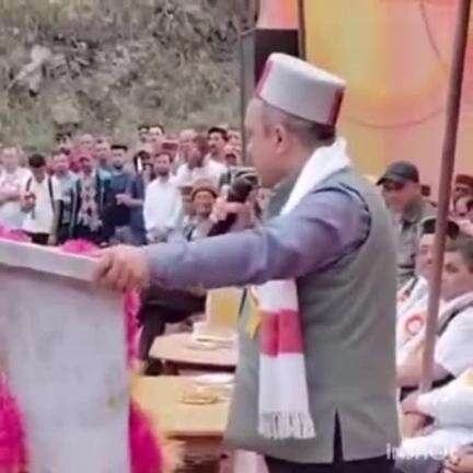 ठियोग: ठियोग के पूर्व विधायक प्रत्याशी अजय श्याम ने बंद किए गए रूट पर बस सेवा जल्द शुरू न होने पर धरना प्रदर्शन की चेतावनी दी