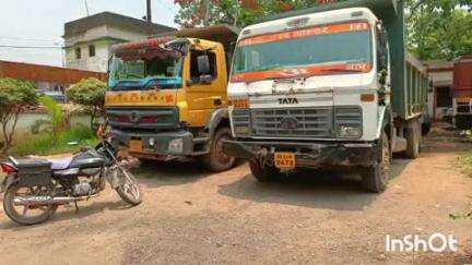 ଅତାବିରା: ଅତାବିରା ମାର୍କେଟ ଛକରେ ୬ଟି ବାଲି ବୋଝେଇ ହାଇଓ୍ବା ଗାଡିକୁ ଜବତ କରି ଅତାବିରା ଥାନାରେ ଅଟକ ରଖିଲା ପୋଲିସ