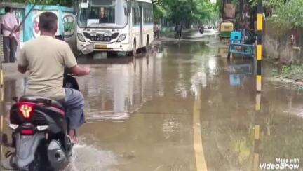 बसंतपुर: जल निकासी की व्यवस्था में वीरपुर नगर पंचायत फेल, नाला निर्माण की उठी मांग 
#jansamasya