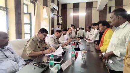 भरथना: भरथना तहसील समाधान दिवस में DM और SSP ने फरियादियों की समस्याएं सुनीं, 47 शिकायतें आईं, 5 का हुआ निस्तारण