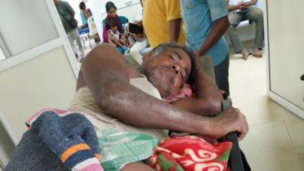 तोरपा: तांबा गांव में निर्माणाधीन मकान से राजमिस्त्री गिरा