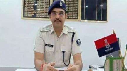 मोतिहारी: चंपारण क्षेत्र बेतिया के डीआईजी ने केसरिया सर्किल इंस्पेक्टर मुनीर आलम को किया निलंबित