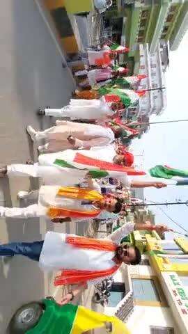 देश के नौजवानों के सम्मान में आज हम उतरे मैदान में, तिरंगा यात्रा, कैमुर के राष्ट्र भक्तों ने भाग लिया।