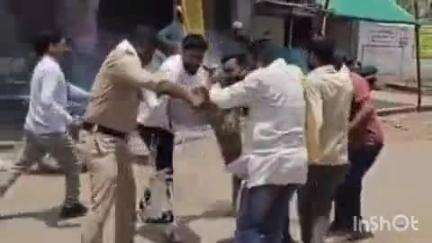 इटारसी: रामपुर गुर्रा में उप मुख्यमंत्री विजय शाह के विवादित बयान पर कांग्रेस का प्रदर्शन
