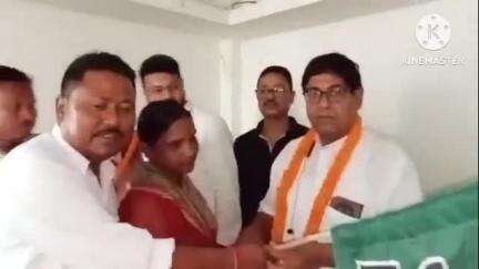 রায়গঞ্জ: TMC থেকে ফিরে এসে BJP তে যোগদান সভা এবং BJP র তিরঙ্গা যাত্রার প্রস্তুতি সভা অনুষ্ঠিত হোলো রামপুরে, উপস্থিত জেলা সভাপতি