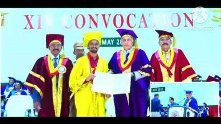 గుంతకల్లు: గుత్తి గేట్స్ ఇంజనీరింగ్ కళాశాల విద్యార్థులకు గోల్డ్ మెడల్స్, అందజేసిన రాష్ట్ర గవర్నర్ అబ్దుల్ నజీర్
