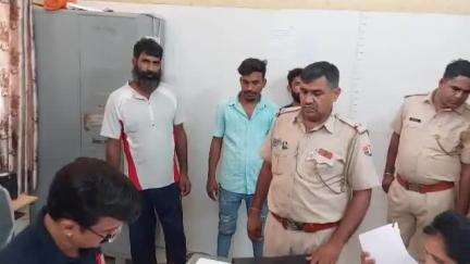 पाली: जिला कारागृह में युवक से सिगरेट व गुटखा मंगवाने वाले 3 आरोपियों को कोतवाली पुलिस ने प्रोडक्शन वारंट पर किया गिरफ्तार