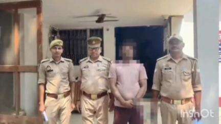 हाटा: कुबेरस्थान पुलिस ने हत्या आदि के मामले में वांछित अभियुक्त को किया गिरफ्तार