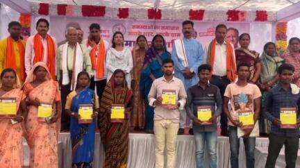 कौड़ीकसा कलस्टर में 2795 आवेदनों का हुआ समाधान, विभिन्न योजनाओं से 81 ग्रामीणजन हुए लाभान्वित