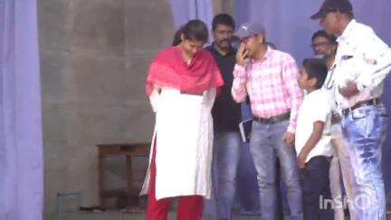 కరీంనగర్: తాళ్లపాక అన్నమాచార్య 617వ జయంతి ఉత్సవాల్లో పాల్గొన్నారు కరీంనగర్ మున్సిపల్ కమిషనర్ చాహత్ బాజ్ పాయ్ ఐఏఎస్
