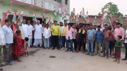 बरबीघा: बरबीघा प्रखंड के उखदी गांव में ग्रामीणों के साथ चौपाल का आयोजन किया गया