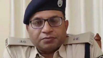 सोनबरसा: फरछहिया गांव से नेपाली शराब के साथ एक धंधेबाज गिरफ्तार