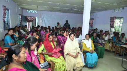 নাহৰকটীয়া: PMAY-Gৰ অধীনত নাহৰকটীয়া সমষ্টিত নিৰ্মিত গৃহৰ নিগাম আৰু শান্তিপুৰ পঞ্চায়তত গৃহ প্ৰৱেশ অনুষ্ঠানত অংশগ্ৰহণ বিধায়ক তৰংগ গগৈৰ