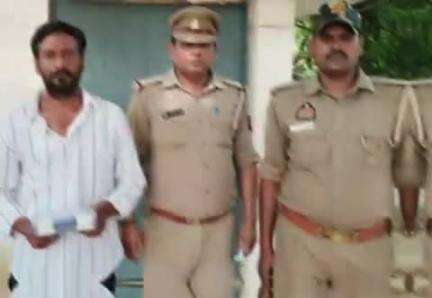 करछना: मामा भांजा पुलिस चौकी के पास जमीनी विवाद के दौरान फायरिंग करने वाले मुख्य आरोपी को पुलिस ने किया गिरफ्तार, भेजा जेल