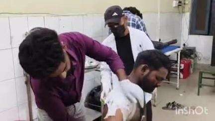 कोल: मथुरा रोड पर तेज रफ्तार स्कॉर्पियो कार ने बाइक सवार को रौंदा, युवक गंभीर रूप से घायल, काफी दूर तक फंसा रहा कार में