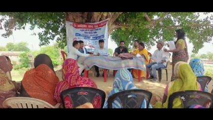धरहरा: डॉ. अम्बेडकर समग्र विकास सेवा अभियान के तहत महगामा पंचायत में शिविर का आयोजन