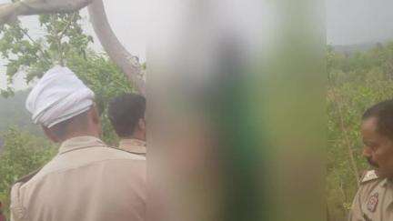 दुधि: पाटी गांव में फंदे से लटकते मिले युवक-युवती के शव, मरने से पहले लगाया था सिंदूर