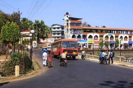 मालवण: सावंतवाडी शहराचा विस्तार होतोय परंतु पालिका प्रशासनाच्या सुविधांचा अभाव