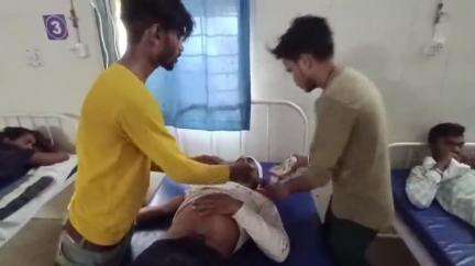 नरसिंहपुर: सांकल रोड स्थित पेट्रोल पंप पर पुराने विवाद में युवक के साथ बेसबॉल से मारपीट, अस्पताल में भर्ती