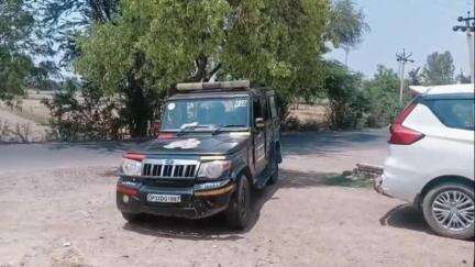 महावन: महावन थाना क्षेत्र में 25 वर्षीय कॉलेज की छात्रा ने लगाई फांसी, पुलिस ने शव पोस्टमार्टम के लिए भेजा