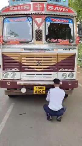 दंतेवाड़ा: यातायात नियमों का पालन न करने वाले वाहन चालकों पर दंतेवाड़ा यातायात पुलिस ने की कार्रवाई