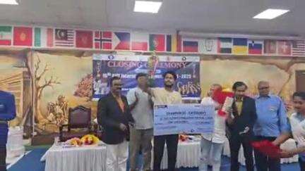 भद्रावती: भुवनेश्वर येथील आंतरराष्ट्रीय चेस स्पर्धेत बल्लारपूर येथील साहिल गोरगाटे यांना सुवर्णपदक.
